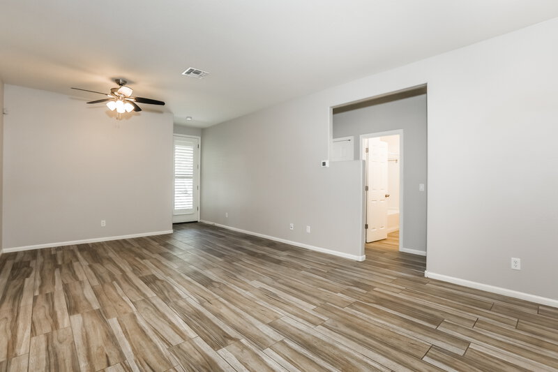 2,340/Mo, 7414 E Onza Ave Mesa, AZ 85212 Family Room View