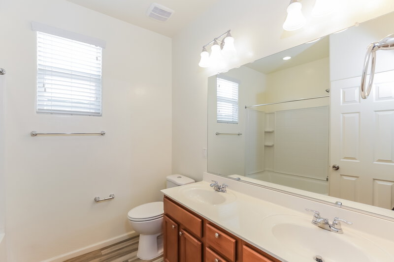 2,605/Mo, 7414 E Onza Ave Mesa, AZ 85212 Bathroom View