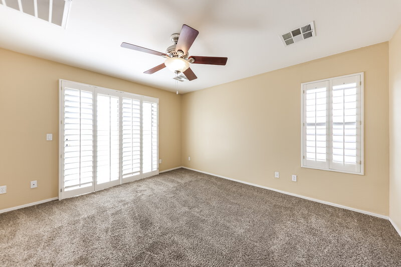 2,420/Mo, 27717 N 64th Dr Phoenix, AZ 85083 Dining Room View