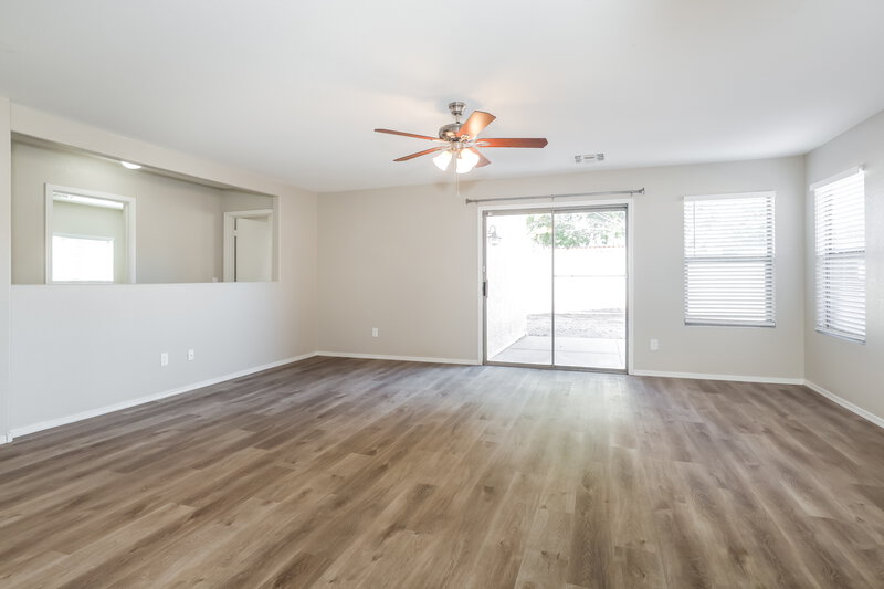 2,095/Mo, 11240 E Sunland Ave Mesa, AZ 85208 Living Room View