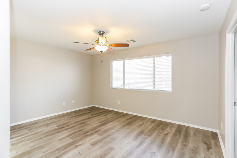 2,300/Mo, 11572 W Madison St Avondale, AZ 85323 Living Room View