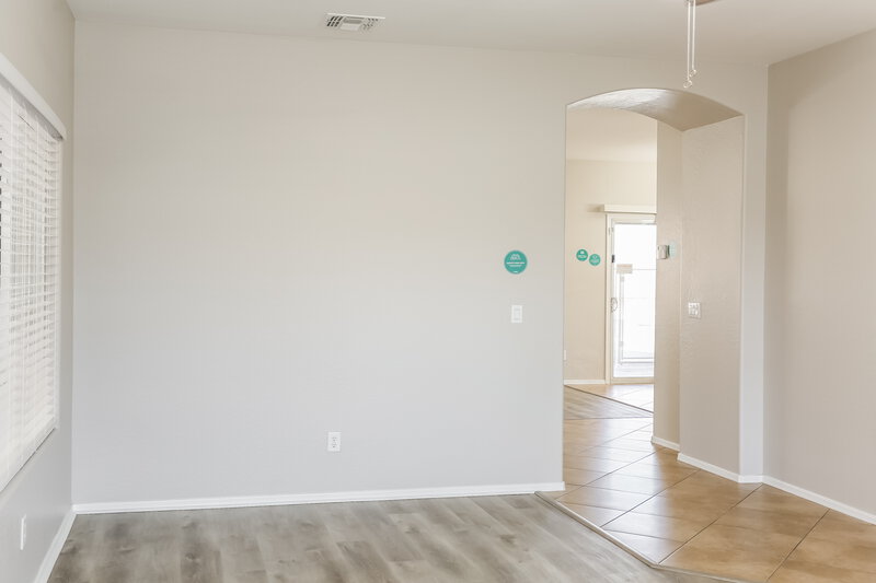 2,300/Mo, 11572 W Madison St Avondale, AZ 85323 Dining Room View