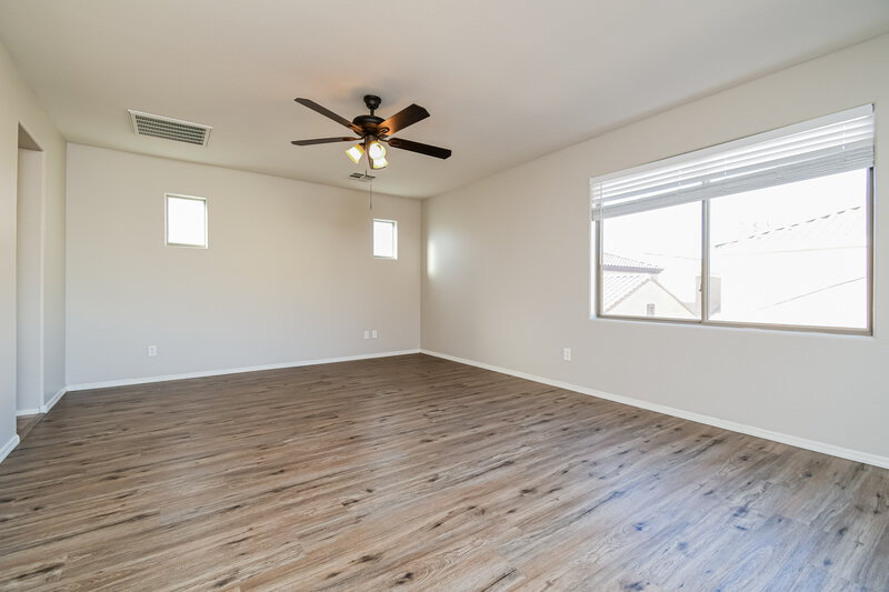 2,225/Mo, 3014 E Megan St Gilbert, AZ 85295 Main Bedroom View