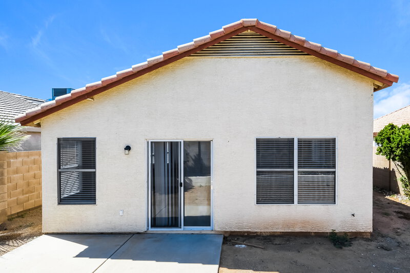 1,835/Mo, 3034 W Melinda Ln Phoenix, AZ 85027 Rear View