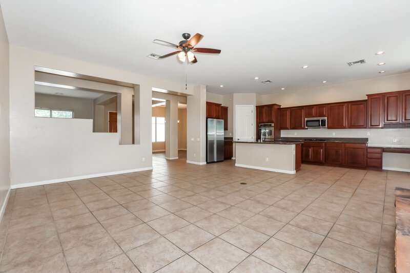 3,485/Mo, 2244 E Canyon Pl Chandler, AZ 85249 Living Room View 2