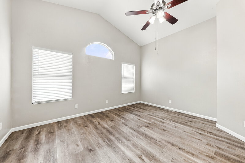 2,570/Mo, 20428 N 9th St Phoenix, AZ 85024 Primary Bedroom View