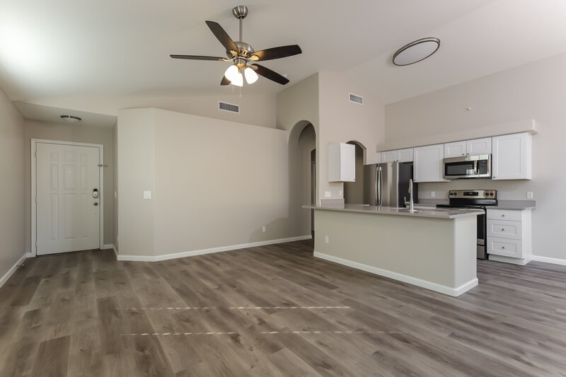 2,020/Mo, 8338 W Bluefield Ave Peoria, AZ 85382 Living Room View 2