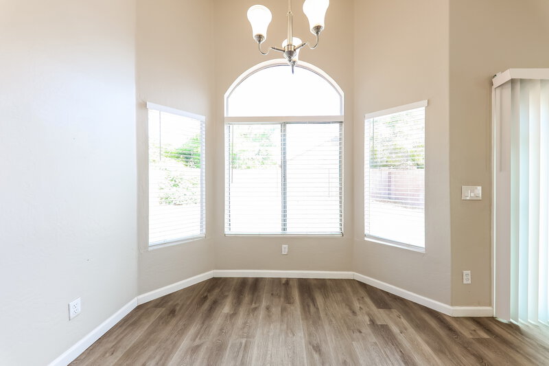 2,020/Mo, 8338 W Bluefield Ave Peoria, AZ 85382 Dining Room View