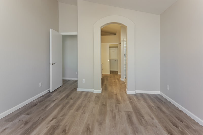 2,020/Mo, 8338 W Bluefield Ave Peoria, AZ 85382 Main Bedroom View 2