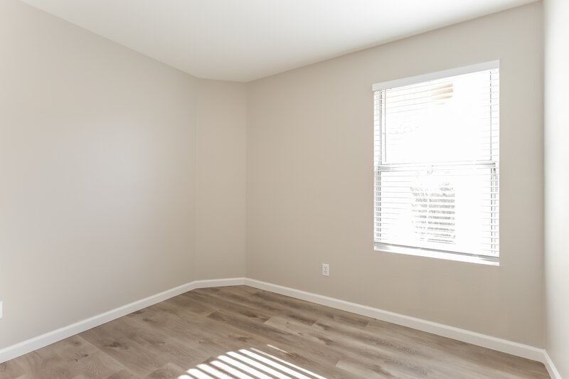 2,020/Mo, 8338 W Bluefield Ave Peoria, AZ 85382 Bedroom View 2