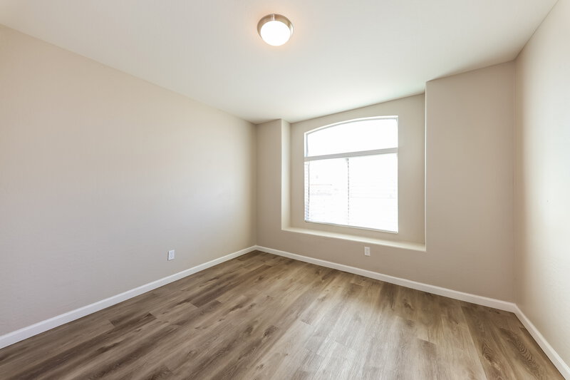 2,020/Mo, 8338 W Bluefield Ave Peoria, AZ 85382 Bedroom View 2