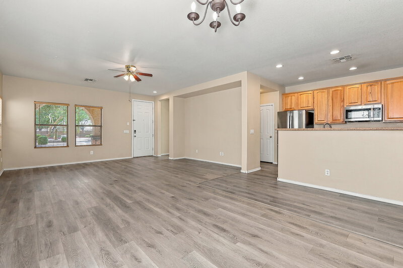 2,295/Mo, 5829 E Harmony Ave Mesa, AZ 85206 Dining Room View 2