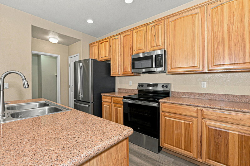 2,295/Mo, 5829 E Harmony Ave Mesa, AZ 85206 Kitchen View 3