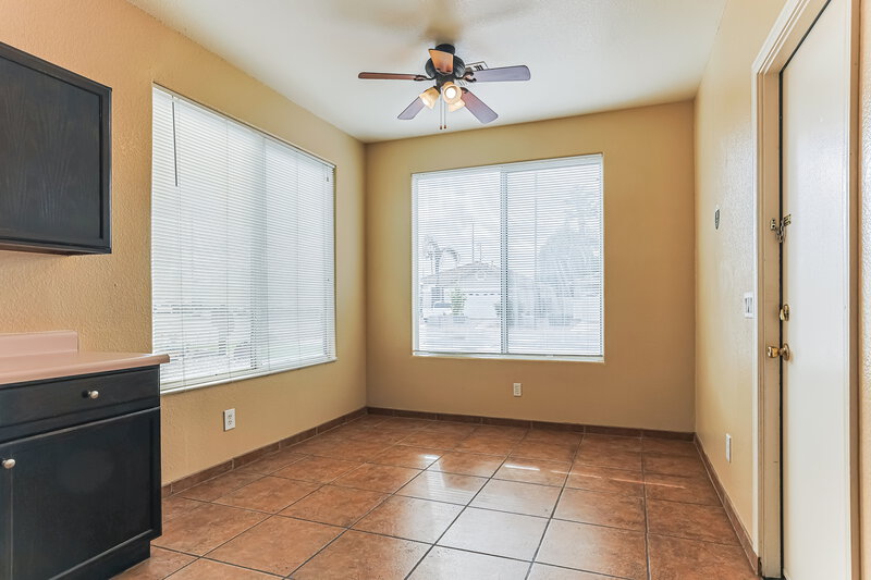 2,155/Mo, 3960 E Redfield Ct Gilbert, AZ 85234 Dining Room View