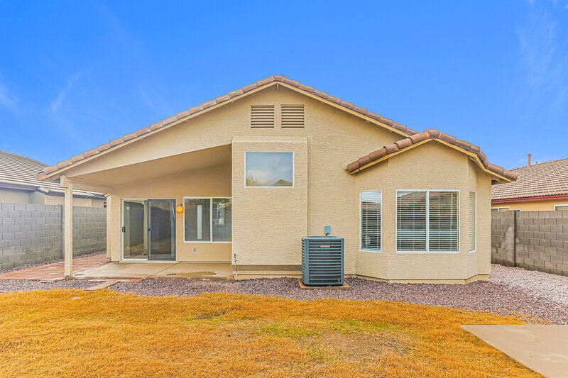 2,155/Mo, 3960 E Redfield Ct Gilbert, AZ 85234 Rear View