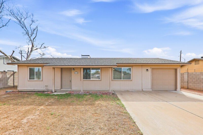 2,665/Mo, 20419 N 8th Ave Phoenix, AZ 85027 External View