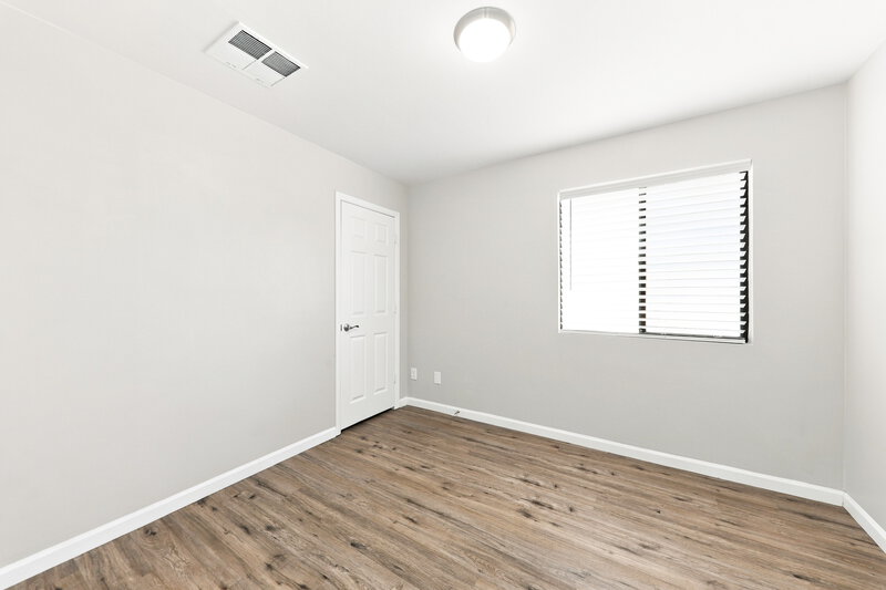 2,665/Mo, 20419 N 8th Ave Phoenix, AZ 85027 Bedroom View 2