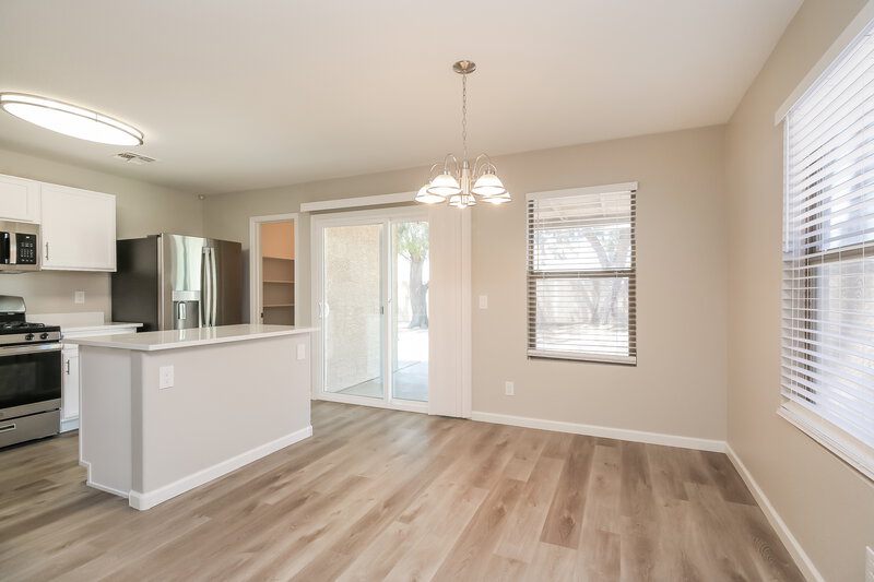 2,335/Mo, 2602 S Shelby Mesa, AZ 85209 Dining Room View