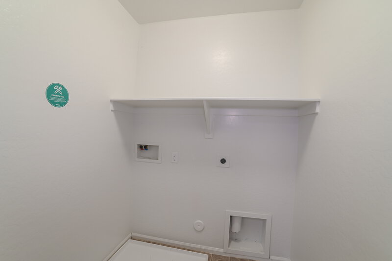 1,905/Mo, 39965 W Sanders Way Maricopa, AZ 85138 Walk In Closet View
