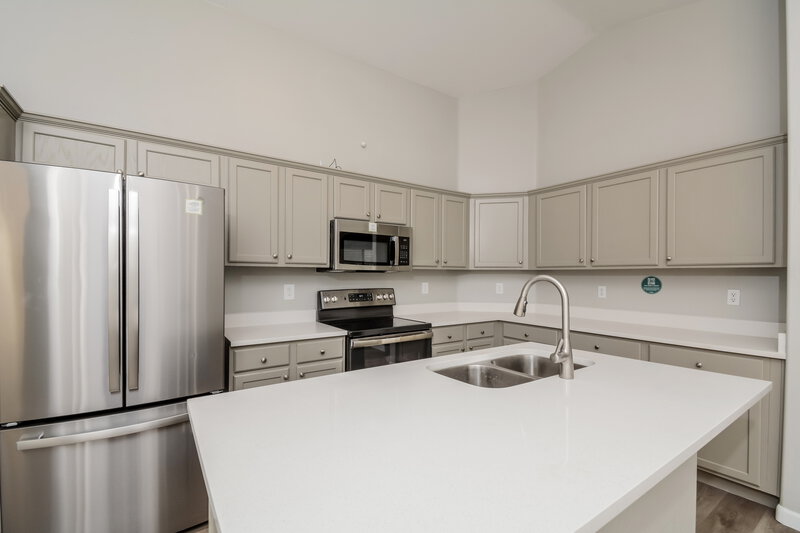 2,240/Mo, 16744 N 152nd Ct Surprise, AZ 85374 Kitchen View