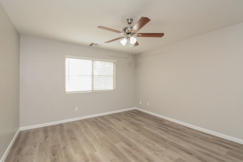 2,240/Mo, 16744 N 152nd Ct Surprise, AZ 85374 Main Bedroom View
