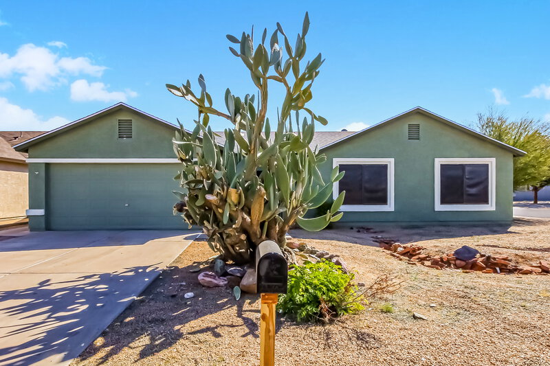 2,045/Mo, 4537 N 87th Ave Phoenix, AZ 85037 External View