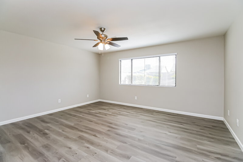 2,045/Mo, 4537 N 87th Ave Phoenix, AZ 85037 Misc View 8