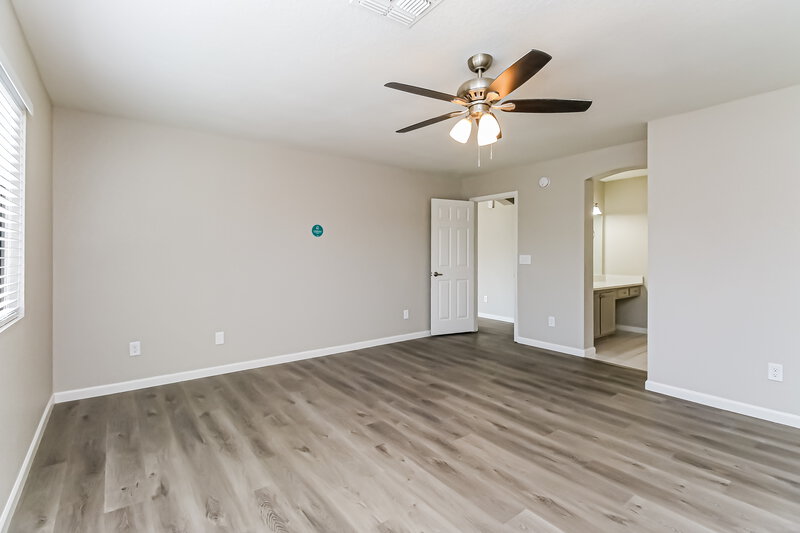 2,045/Mo, 4537 N 87th Ave Phoenix, AZ 85037 Misc View 9