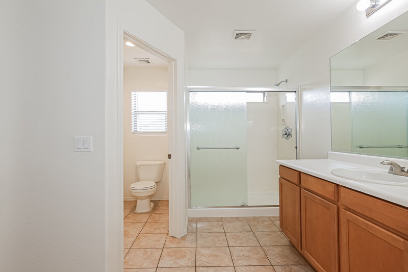 1,785/Mo, 43680 W Bedford Dr Maricopa, AZ 85138 Main Bathroom View 2