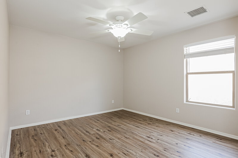 1,785/Mo, 43680 W Bedford Dr Maricopa, AZ 85138 Bedroom View 2