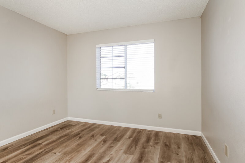 2,300/Mo, 4045 W Avenida del Sol Glendale, AZ 85310 Bedroom View 2