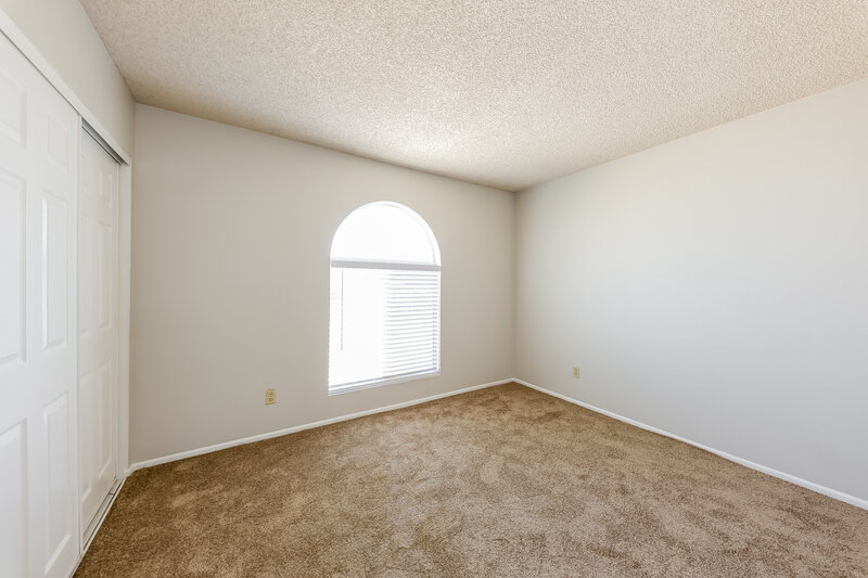 1,830/Mo, 4323 W Piute Ave Glendale, AZ 85308 Bedroom View