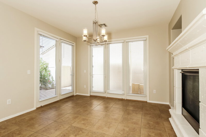 2,840/Mo, 829 S Adam Way Gilbert, AZ 85296 Dining Room View