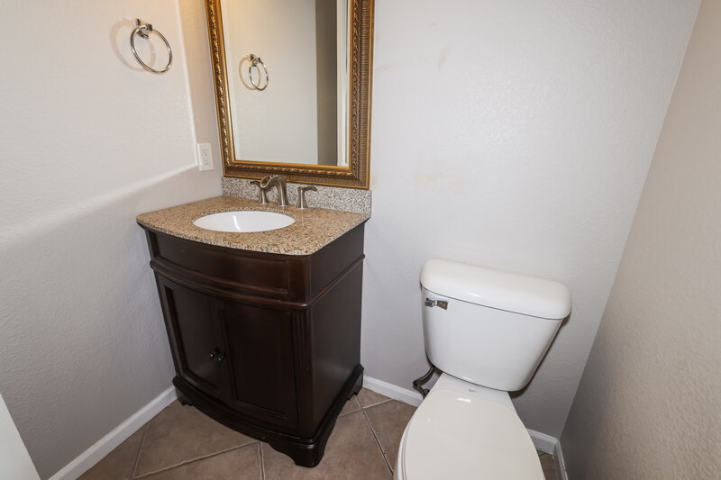 2,360/Mo, 13492 W Cypress St Goodyear, AZ 85395 Bathroom View 3