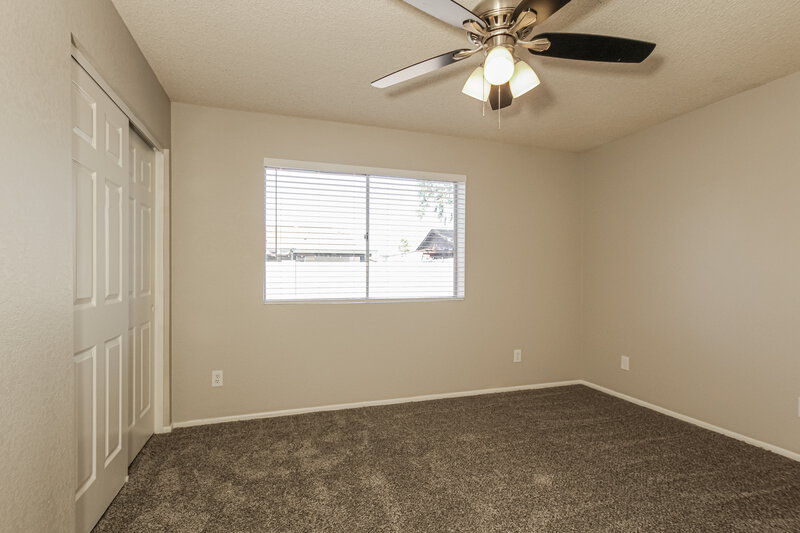 1,790/Mo, 6750 W Cholla St Peoria, AZ 85345 Main Bedroom View