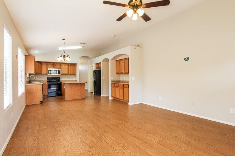 2,310/Mo, 4614 W Beverly Rd Laveen, AZ 85339 Dining Room View