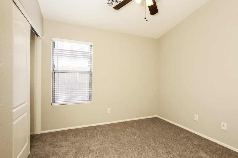 2,310/Mo, 4614 W Beverly Rd Laveen, AZ 85339 Bedroom View