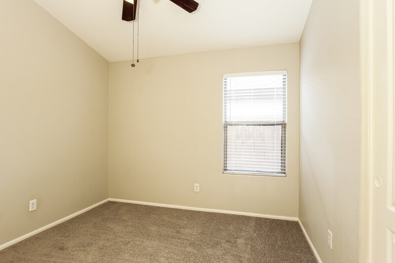 2,310/Mo, 4614 W Beverly Rd Laveen, AZ 85339 Bedroom View 2