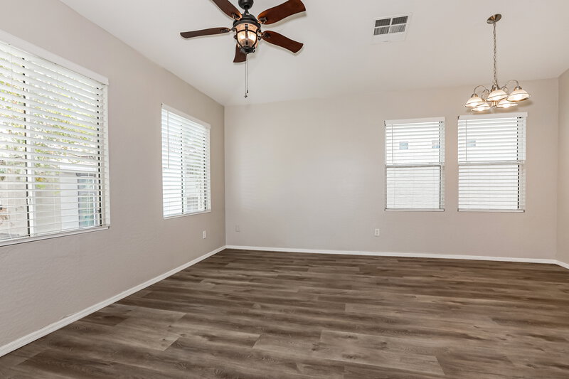 1,825/Mo, 9233 E Neville Ave 1037 Mesa, AZ 85209 Living Room View 2