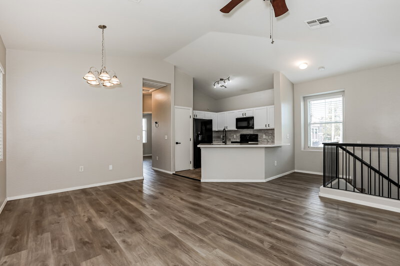 1,825/Mo, 9233 E Neville Ave 1037 Mesa, AZ 85209 Living Room View 3