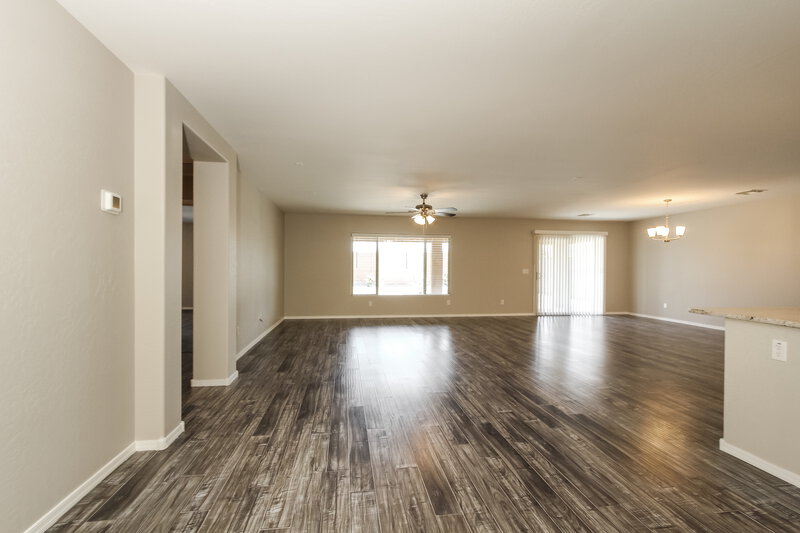 2,130/Mo, 7529 W St Kateri Dr Laveen, AZ 85339 Living Room View