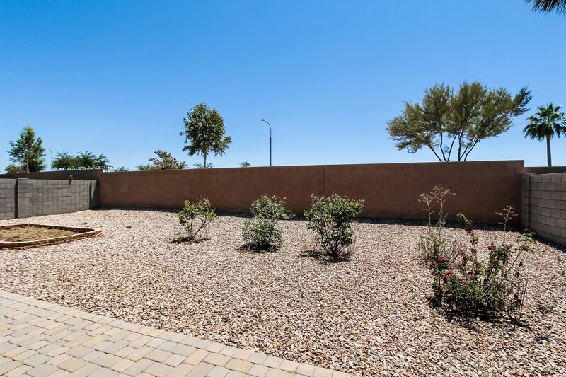 2,130/Mo, 7529 W St Kateri Dr Laveen, AZ 85339 Backyard View