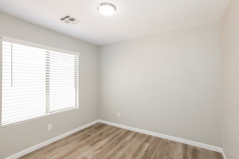 2,065/Mo, 8751 W Loma Ln Peoria, AZ 85345 Bedroom View 2