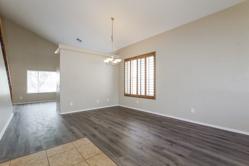3,420/Mo, 6546 S 43rd Dr Laveen, AZ 85339 Dining Room View
