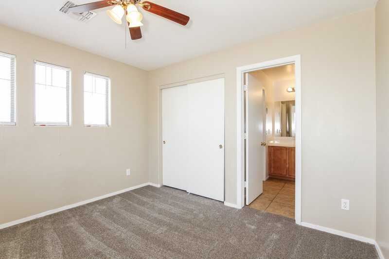 3,420/Mo, 6546 S 43rd Dr Laveen, AZ 85339 Bedroom View 3