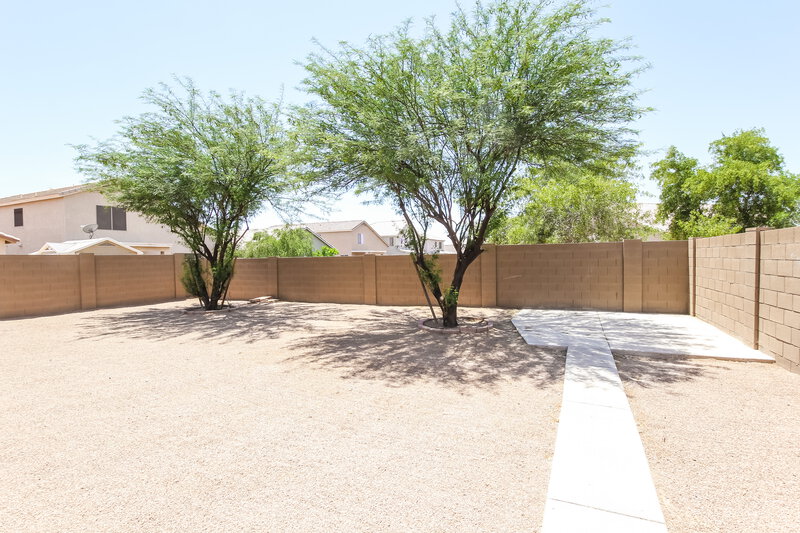3,420/Mo, 6546 S 43rd Dr Laveen, AZ 85339 Rear View 2