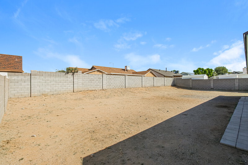 0/Mo, 8046 E Fairfield St Mesa, AZ 85207 Backyard View