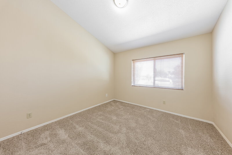 2,780/Mo, 6709 W Topeka Dr Glendale, AZ 85308 Bedroom View