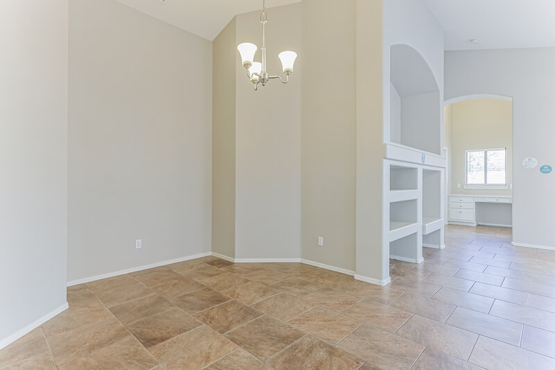 2,170/Mo, 4090 E Rustler Way Gilbert, AZ 85297 Dining Room View 2