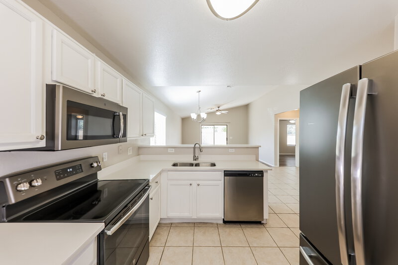 1,810/Mo, 11335 W Crestbrook Dr Surprise, AZ 85378 Misc View 6